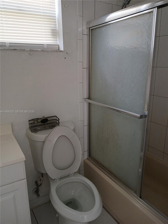 Building Photo - 6505 Pines Pkwy