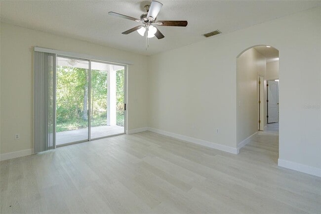 Building Photo - 3973 Andover Cay Blvd