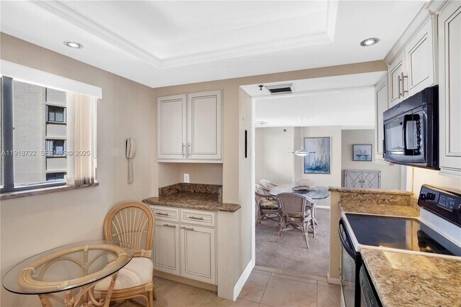 Building Photo - 200 Ocean Trail Way