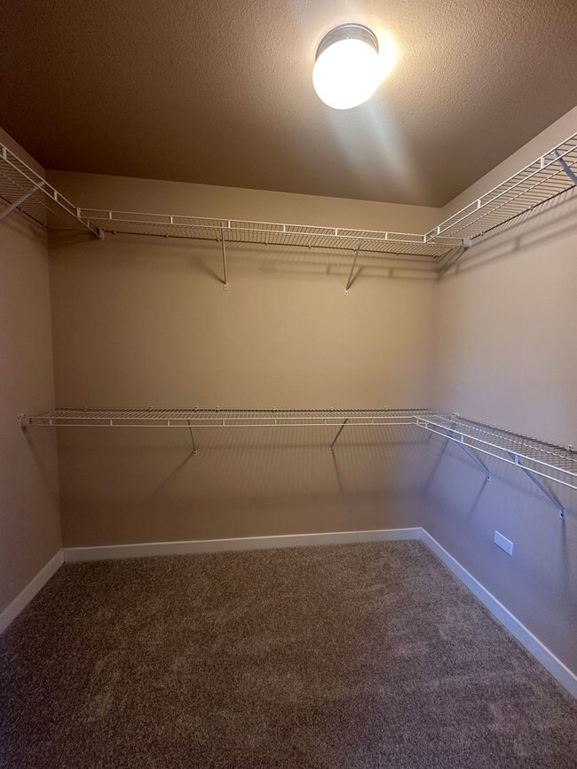Building Photo - 3048 Puget Meadow Loop NE