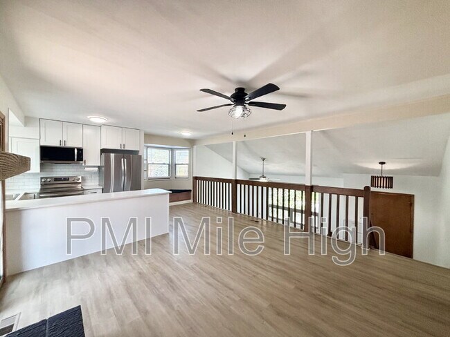 Building Photo - 4498 W 111th Ave