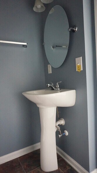 master bath - 129 N Main St