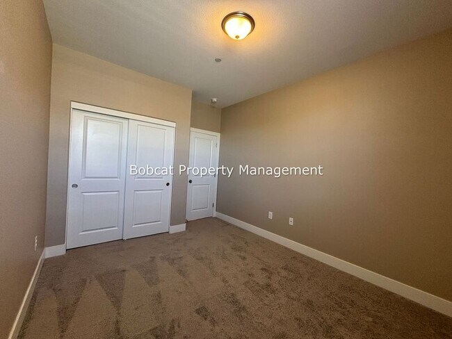 Building Photo - 3601 Pulsar Ln