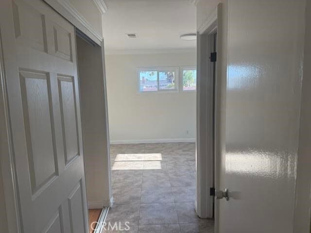 Building Photo - 2563 Cressent