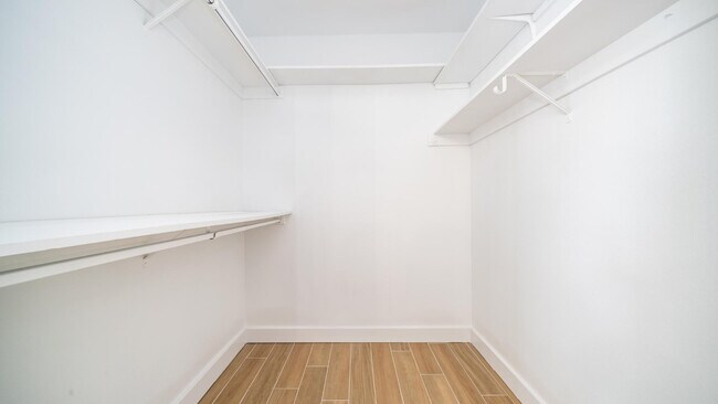 Building Photo - 14044 N Cameo Dr