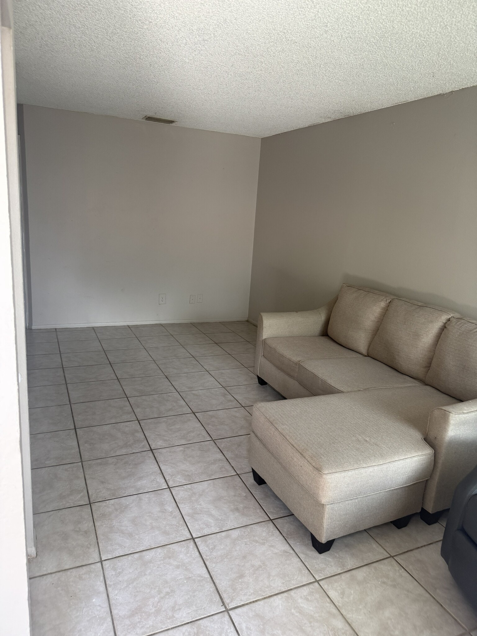 Building Photo - 329 Jeru Blvd
