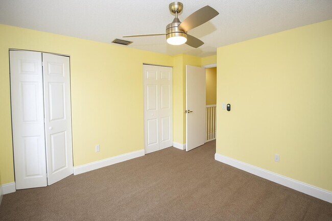 Building Photo - 416 Georgian Park Dr