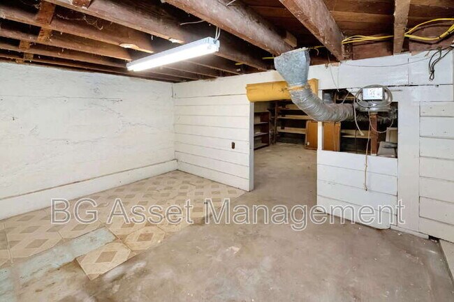Building Photo - 2801 Sabral Cir