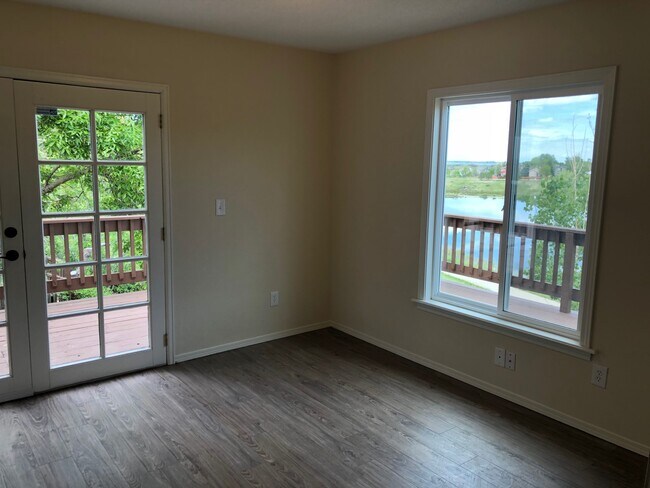 Building Photo - 10229 Halleys Way