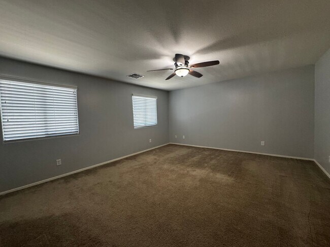 Building Photo - 4 BEDROOM HOME IN COLDWATER RANCH