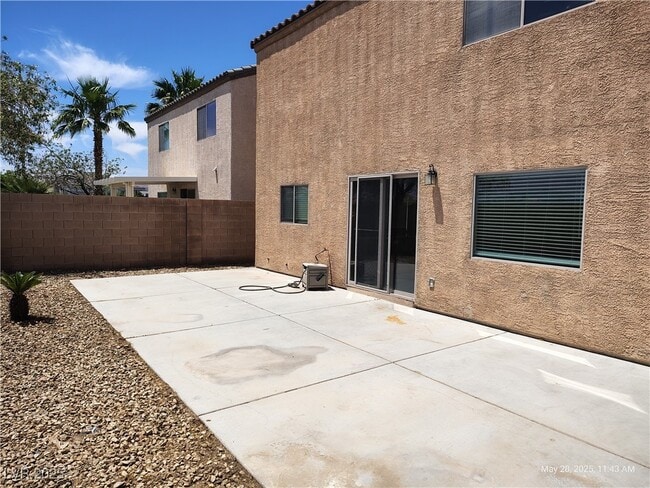 Building Photo - 9160 Whatley St