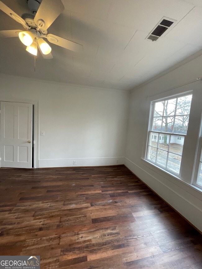 Building Photo - 506 Tanner St