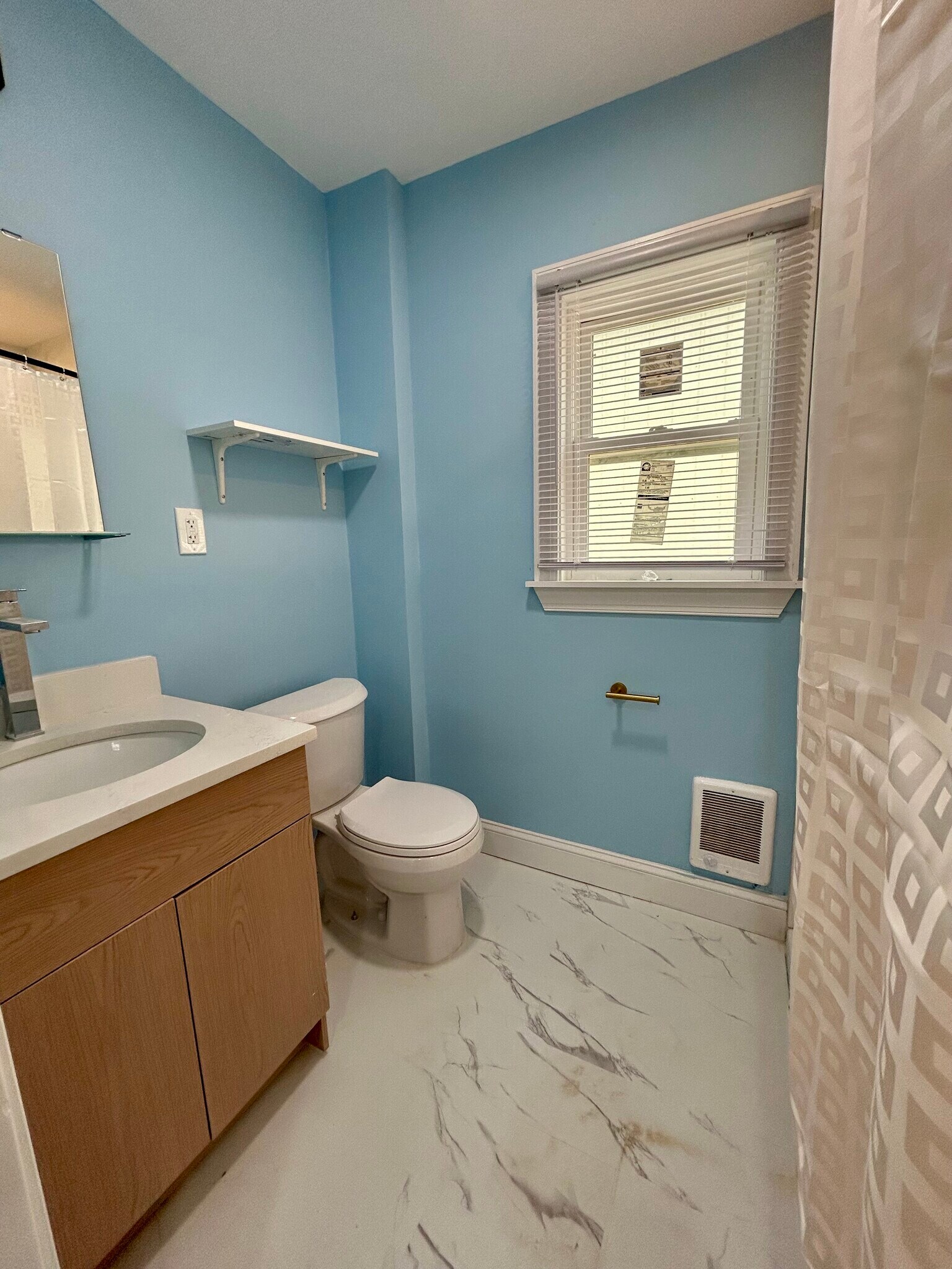 Building Photo - 51 Franklin Ave