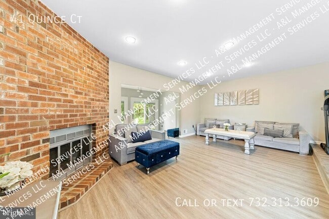 Building Photo - 41 Quince Ct