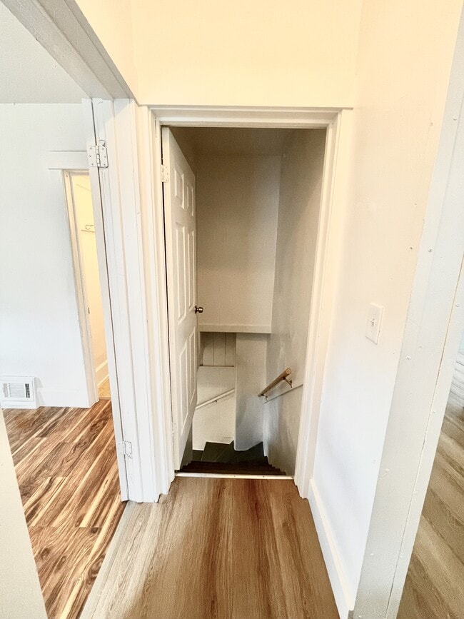 Building Photo - 2873 Adams Ave