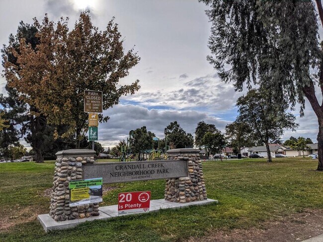 Building Photo - 2 bedroom in Fremont CA 94555
