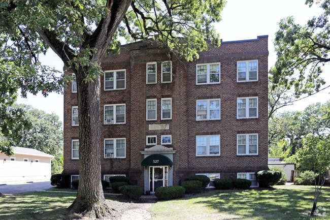 Building - The Winona