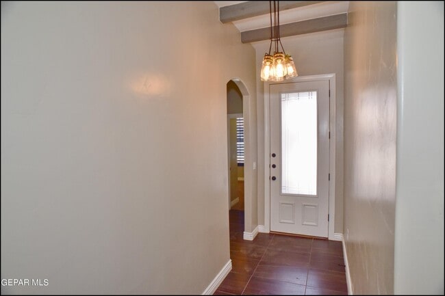Building Photo - 14664 Sunny Land Ave