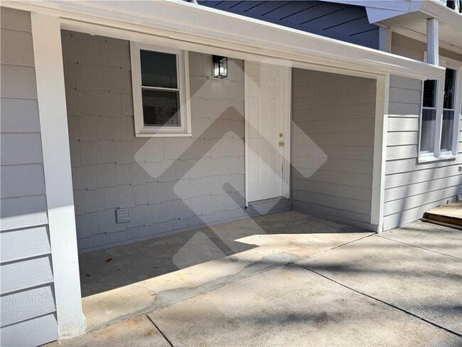 Building Photo - 4502 Alder Ln