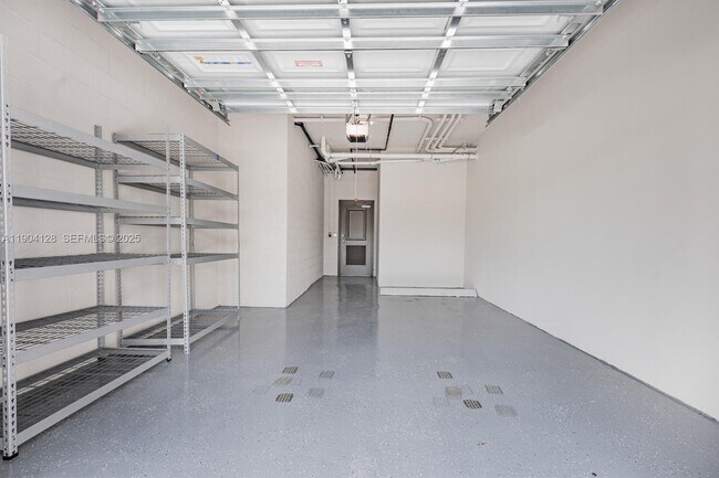 Building Photo - 9311 W Commercial Blvd