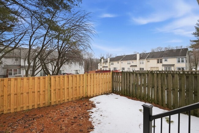 Building Photo - An inviting opportunity to make your next move truly feel like home.