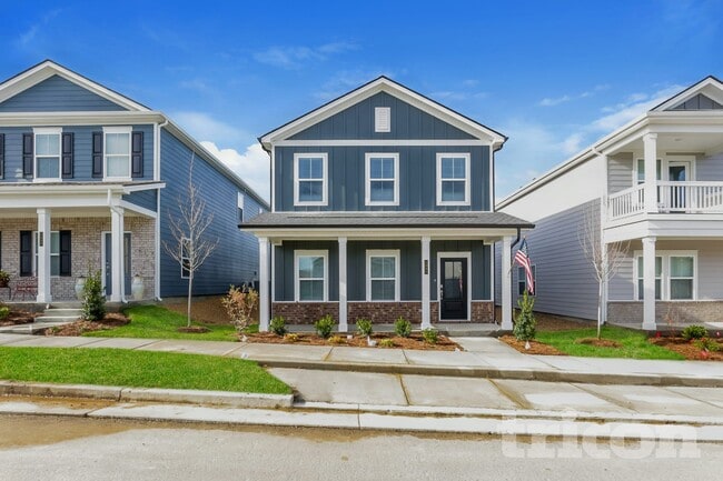 Building Photo - 1331 Carriage Park Dr