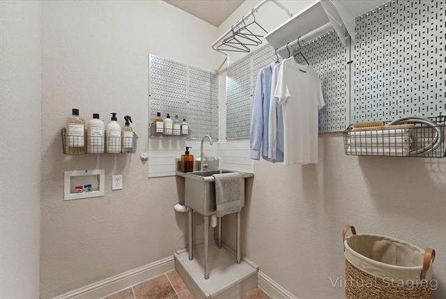 Building Photo - 11553 Penick Way