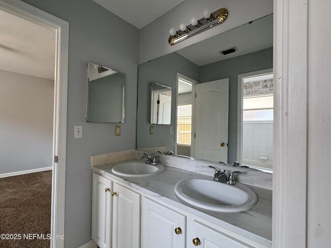 Building Photo - 1751 Daytona Ln