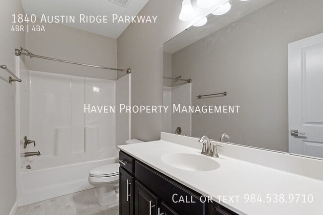 Building Photo - 1840 Austin Ridge Pky