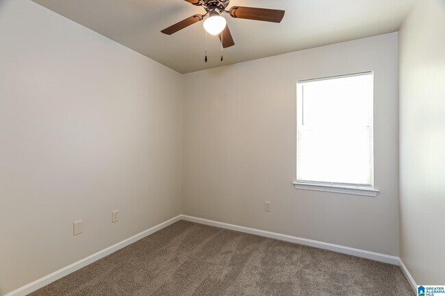 Building Photo - 232 Meriweather Ln