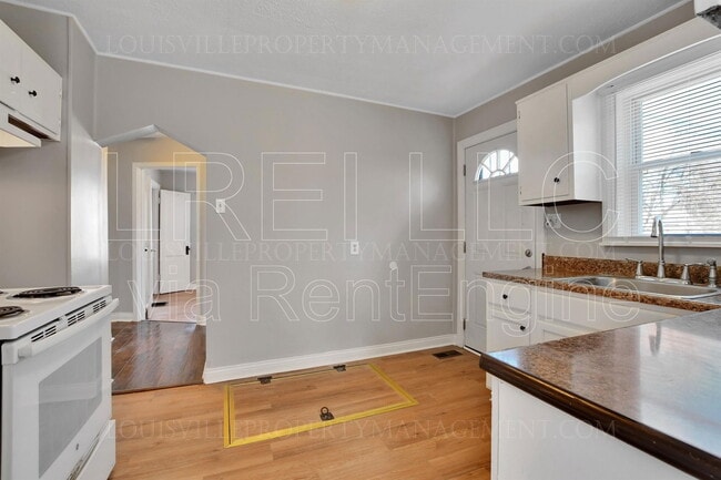 Building Photo - 3029 Hartlage Ct