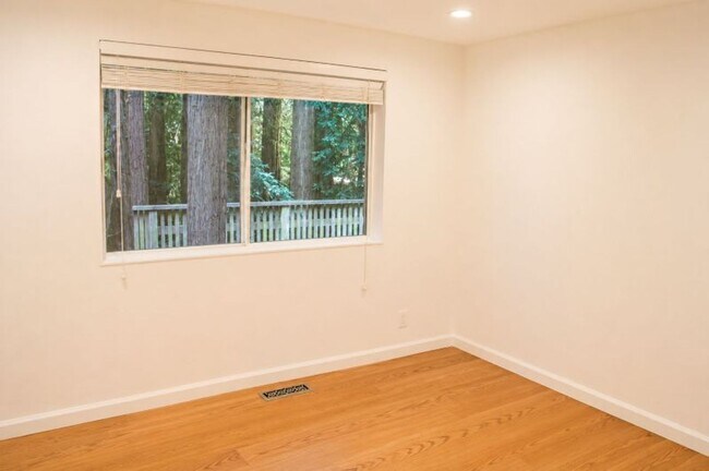 Building Photo - Serene Redwood Retreat with Updated Kitchen, Modern Baths, Fireplace & Expansive Deck