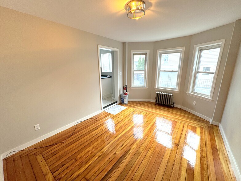 Building Photo - 145 Union St