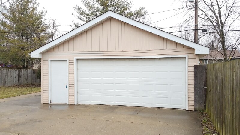 Building Photo - 9007 Ohio Pl