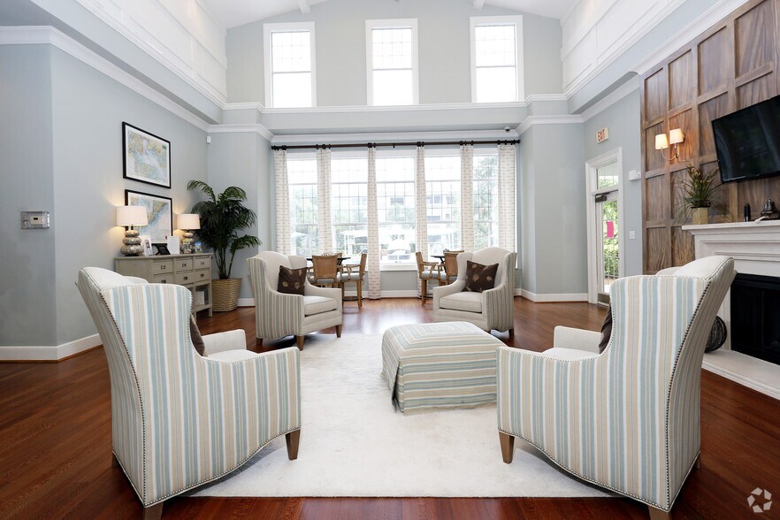 Belle Hall 1600 Belle Point Dr Mount Pleasant SC 29464 Apartment Finder