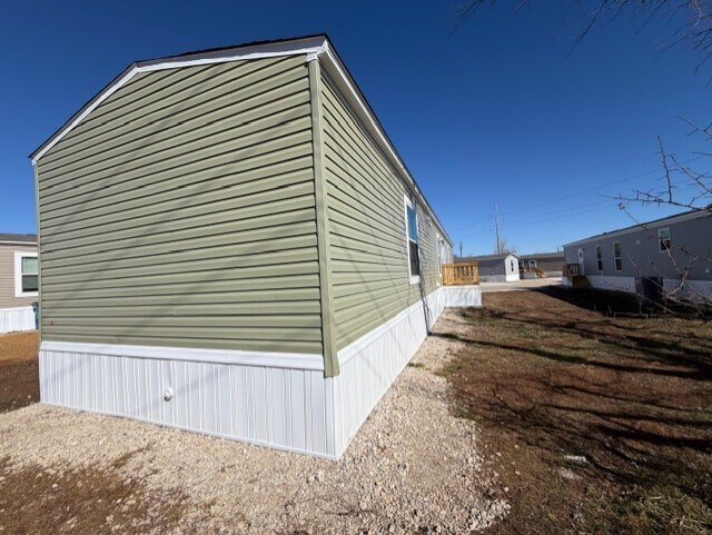 Building Photo - 129 Ponderosa way