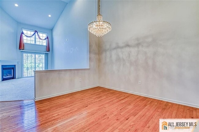 Building Photo - 1802 Schindler Dr