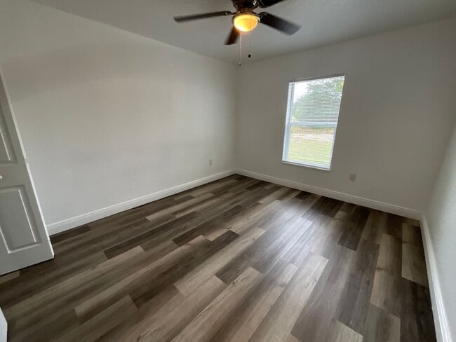 Building Photo - Available End of Year!!! AND Get First Month Half Off if Move in by January 1, 2026 Gorgeous Newe...