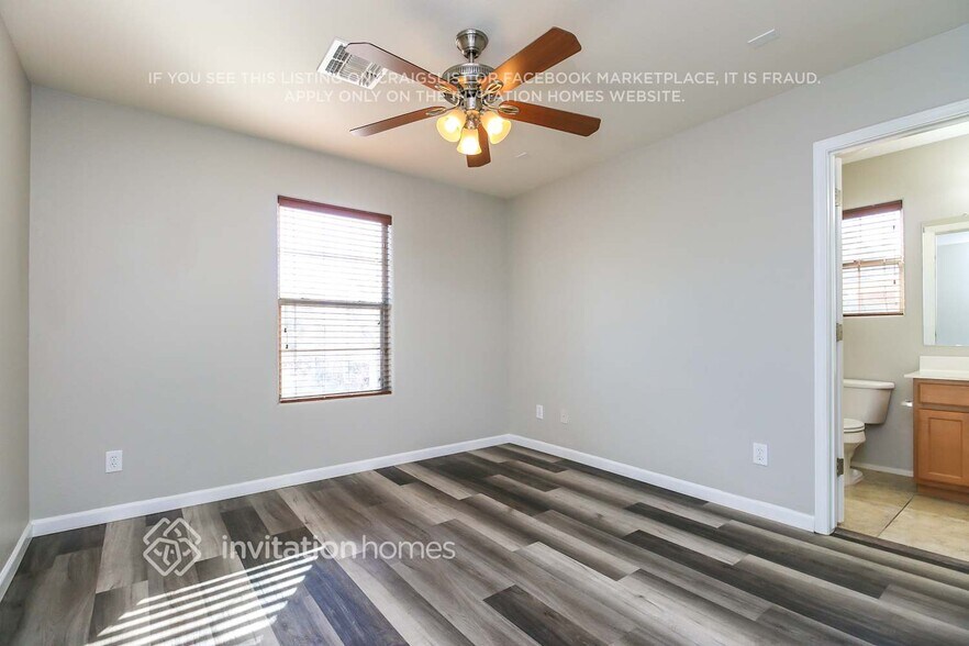 Building Photo - 451 S Hawes Rd