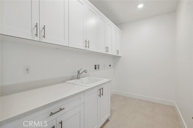 Building Photo - 126 Carmine