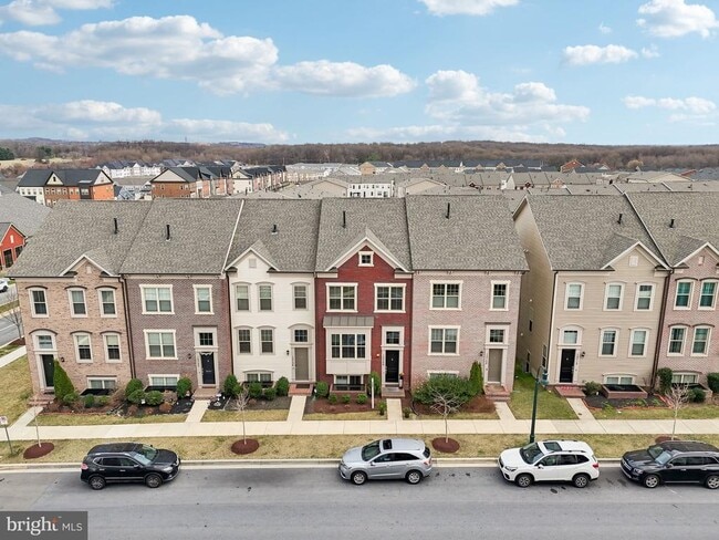 Building Photo - 13706 Petrel St