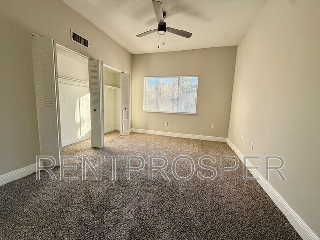 Building Photo - 3242 S Semoran Blvd