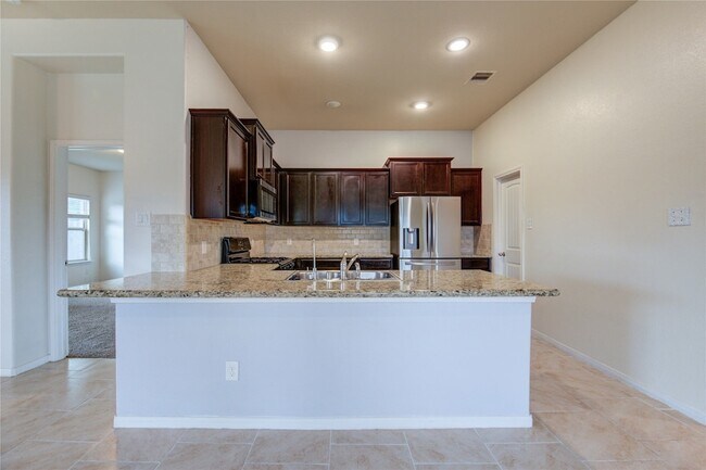 Building Photo - 734 Mill Spring Ct
