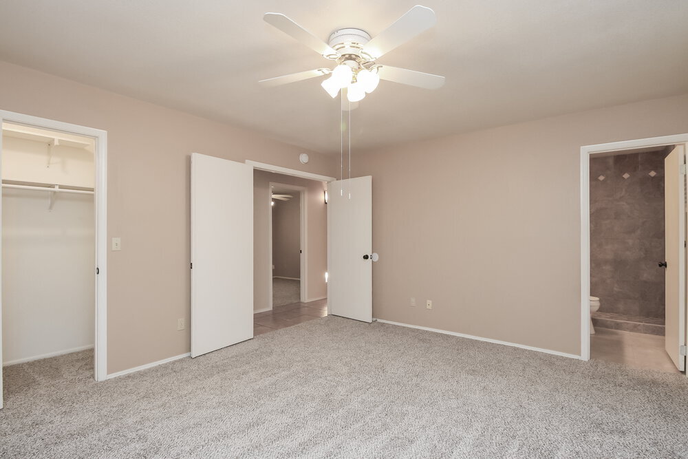 Building Photo - 4614 W Orchid Ln