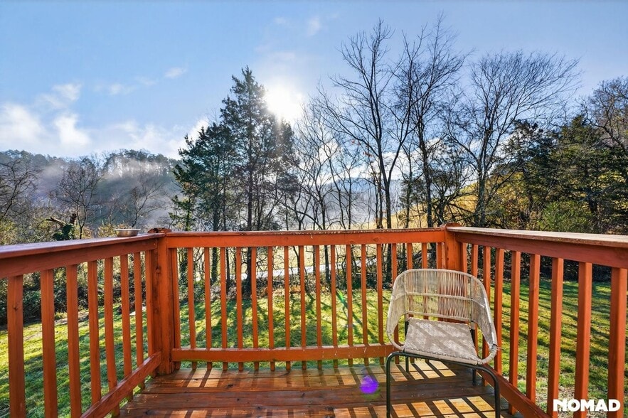 Building Photo - 2246 Green Acres Cir