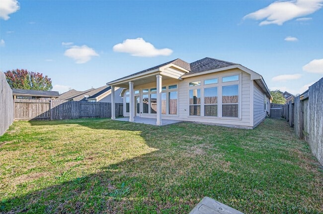 Building Photo - 11515 Elizabeth Brook Dr