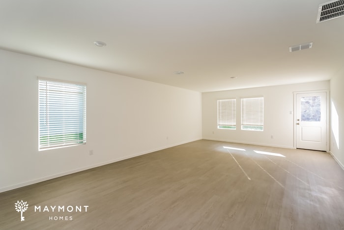 Building Photo - 3061 Titan Spgs Dr