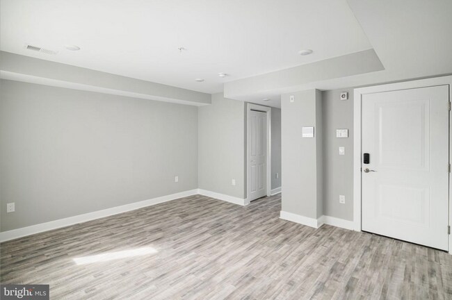 Building Photo - 1443 N 8th St