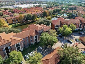 Building Photo - 6141 Metrowest Blvd