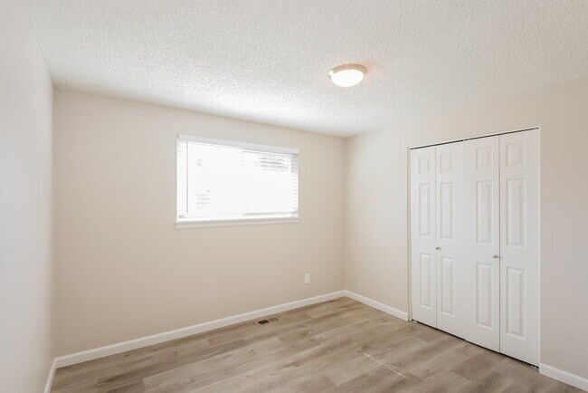 Building Photo - 4089 E 118th Ave